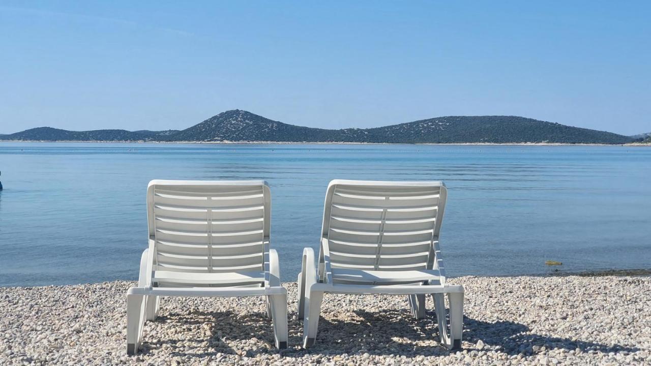 Apartments Luka Vodice Exteriör bild
